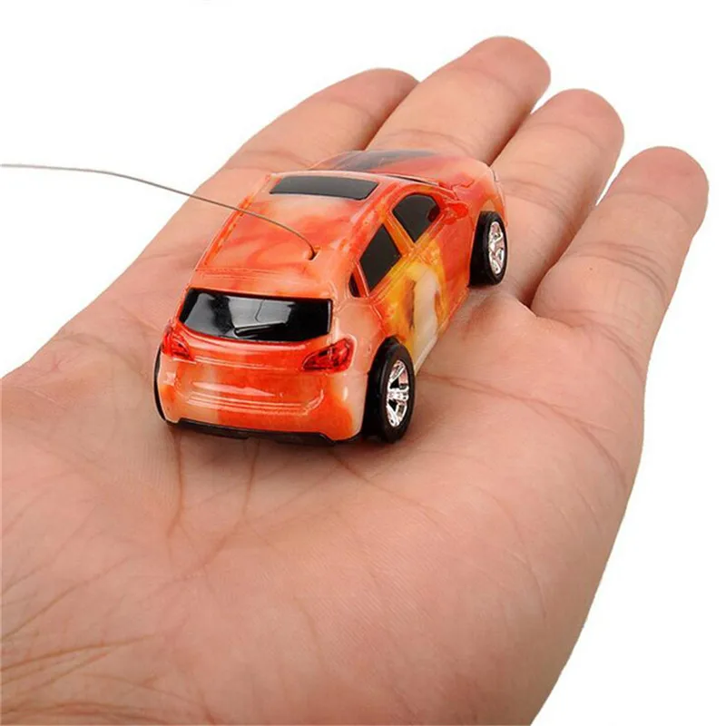 Новая 1 шт. W/светодиодный радиоуправляемая маленькая Гоночная машина 4 частоты игрушка мини-Кокс Rc автомобиль для детей Подарки дары