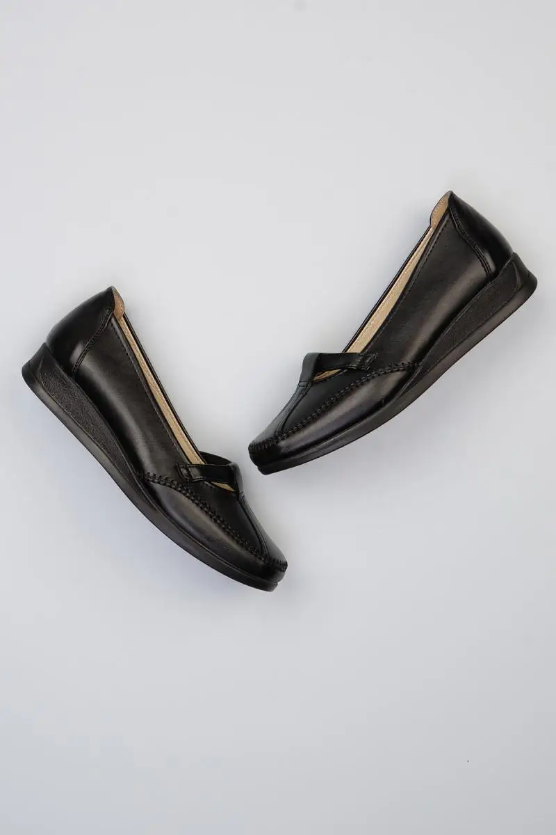 

Bambi Black Women 'S Wedges Shoes F0301111109