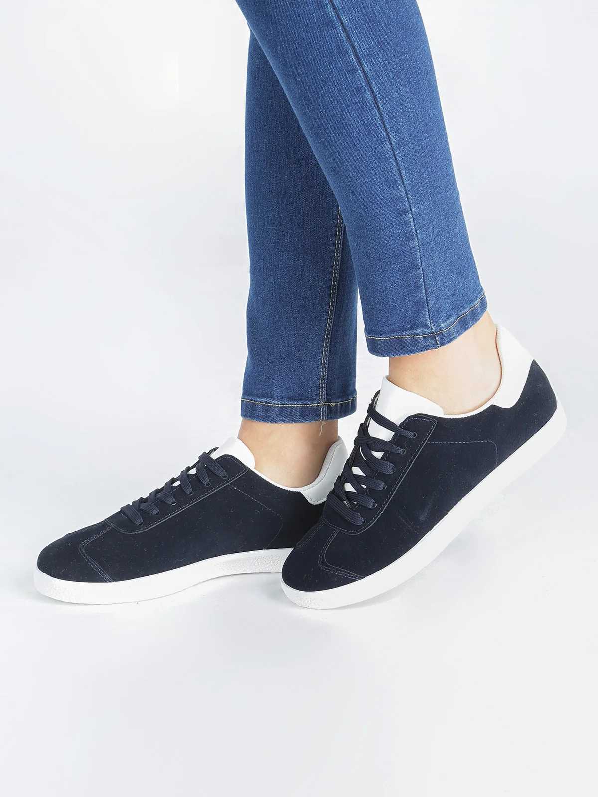 lace up flat shoes women's