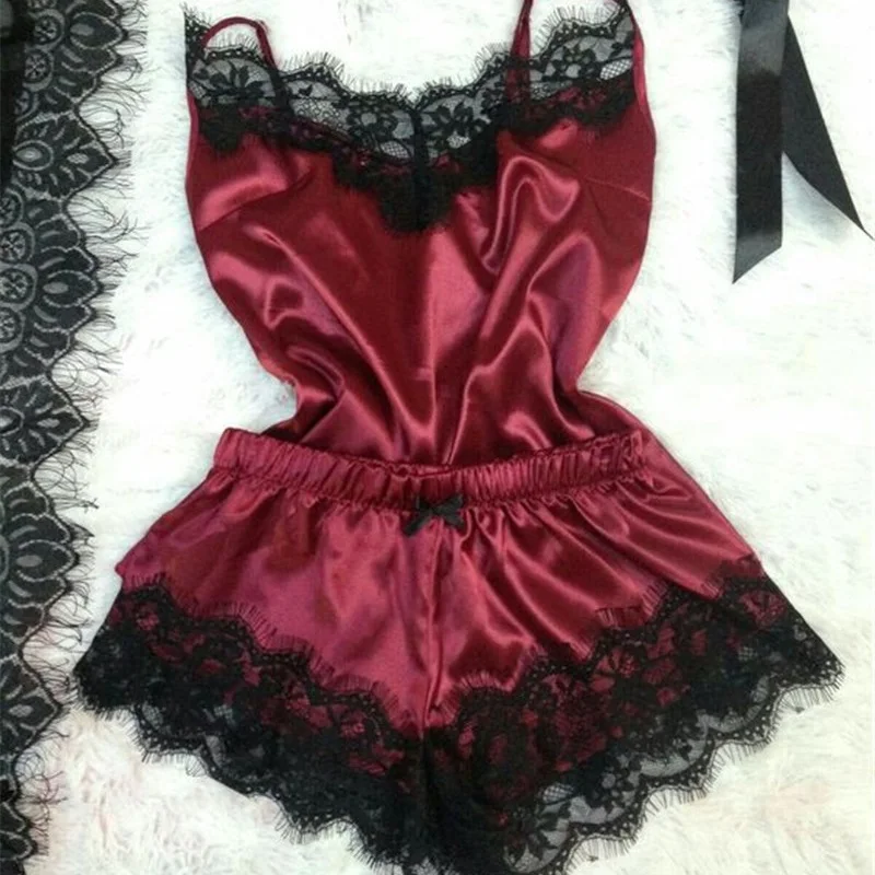 

2019 Women Pajamas Sexy Satin Pyjama Set Black Lace V-Neck Pyjamas Sleeveless Top And Shorts Sleepwear Suits