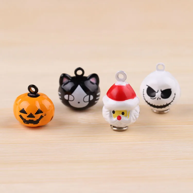 

diy Jewelry Accessories Halloween Santa Snowman Bells Pumpkin Keychain Pendant Bells Copper Cartoon