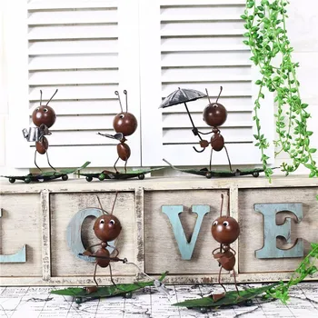 

Cute Ants Modern Minimalist Wrought Iron Crafts Home Office Handmade Small Sculpture Living Room School Desk Decoration Gifts