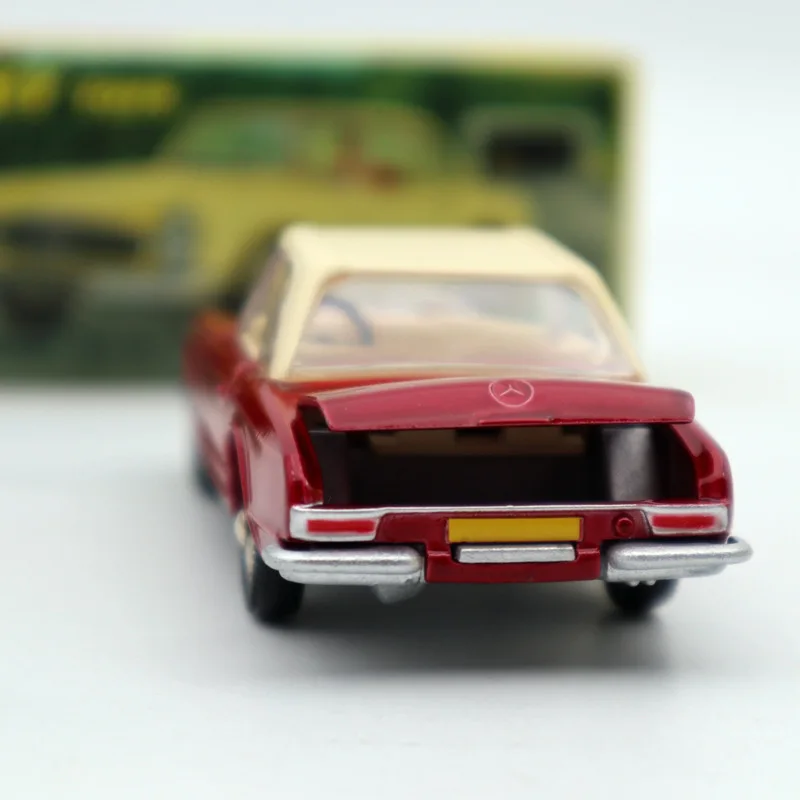 Автомобили Atlas модели игрушки Mercedes Benz 230 SL Rouge красный 1:43 Масштаб литья под давлением Dinky игрушки 516 Ограниченная серия Коллекция