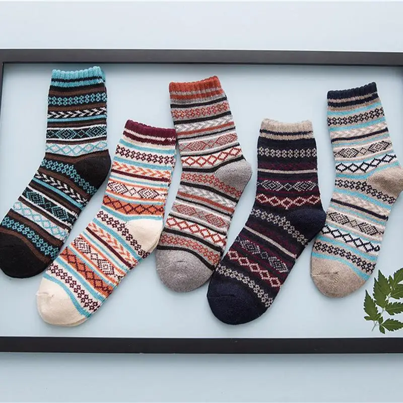 

MR K New Retro Men's Rabbit Wool Socks Autumn Winter Warm High Quality Classical Geometric Retro Pattern Cotton Men Crew Socks