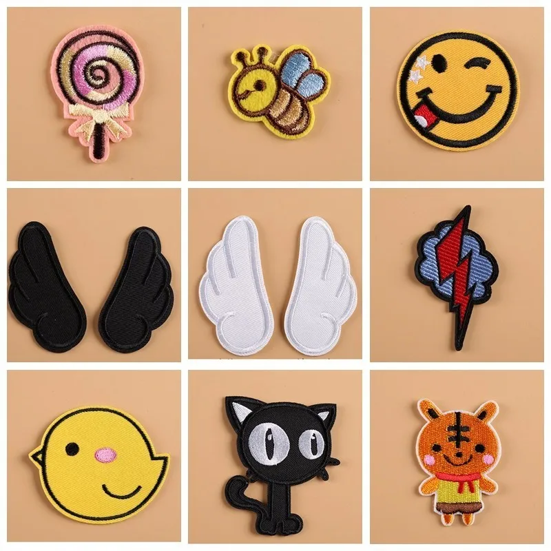 

Cartoon wings Embroidered Patches Chick cat Appliques for children Clothes Diy Expression Badges Little tiger lightning Stickers