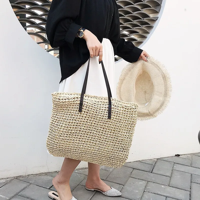 

Fashion Bohemian Handmade Straw HandBags Big Capacity Ladies Paper Straw Shoulder HandBags Sac A Main Female Tote Beach Bags
