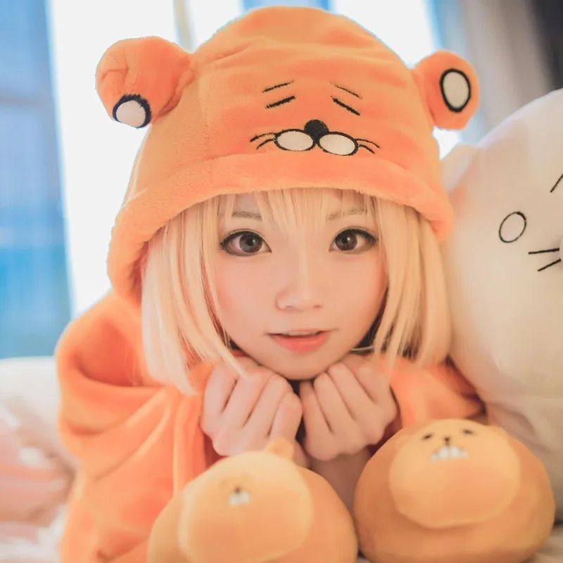

Himouto Umaru-chan Cosplay Costume Doma Umaru Cloak Blanket Umaru chan Soft Flannels Cartoon Hoodie Cape Girls Cute Leisure Wear