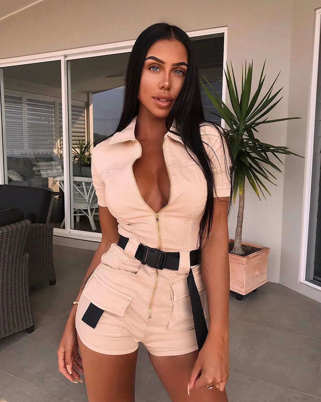 Women Off Shoulder Sashes High Waist Romper Loose 2Spring New Zipper Sexy Rompers Streetwear Lapel Short Jumpsuit Women Off Shoulder Sashes High Waist Romper Loose 2Spring New Zipper Sexy Rompers Streetwear Lapel Short Jumpsuit