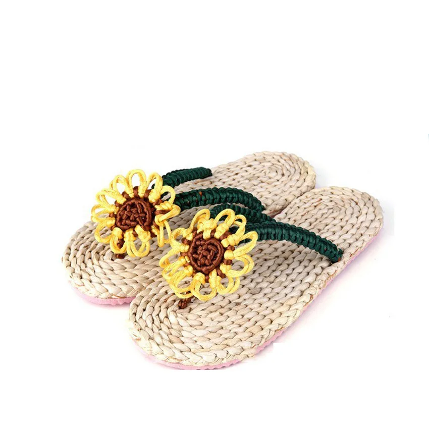 

Hand Made Corn Husk Straw Sandals for Woman Japanese Sandals Geta Clogs Summer Cosplay Shoes Naruto Luffy One-piece Slippers