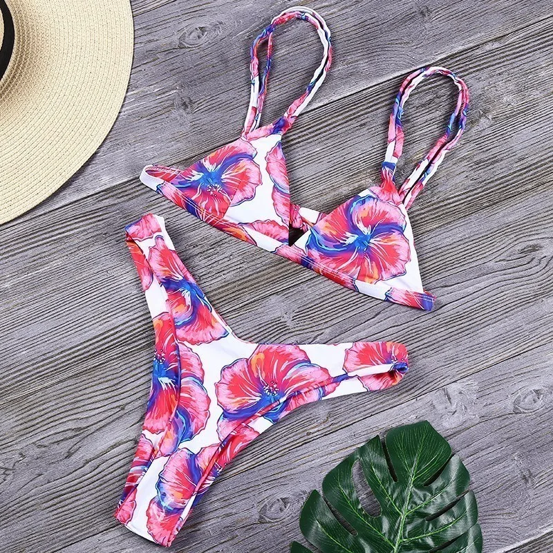 

Lefeel Print Bikini Bandage Swimsuit Thong Swimsuit Red Floral Sets 2019 Women Female Brazilian Bathing Suit Beach Wear Biquini