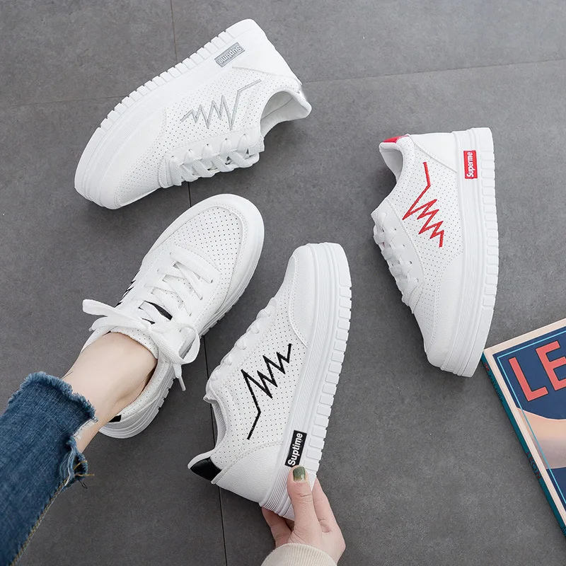 صغيرة حذاء أبيض امرأة لكمة التهوية طالب أحذية تزلج تشغيل وقت الفراغ الكورية امرأة أحذية-MLZ