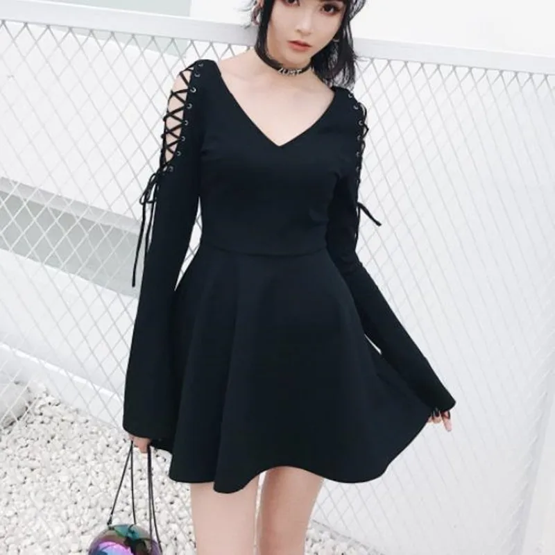 Новое черное платье в готическом стиле с открытыми плечами, японское сексуальное платье для девушек на шнуровке с высокой талией