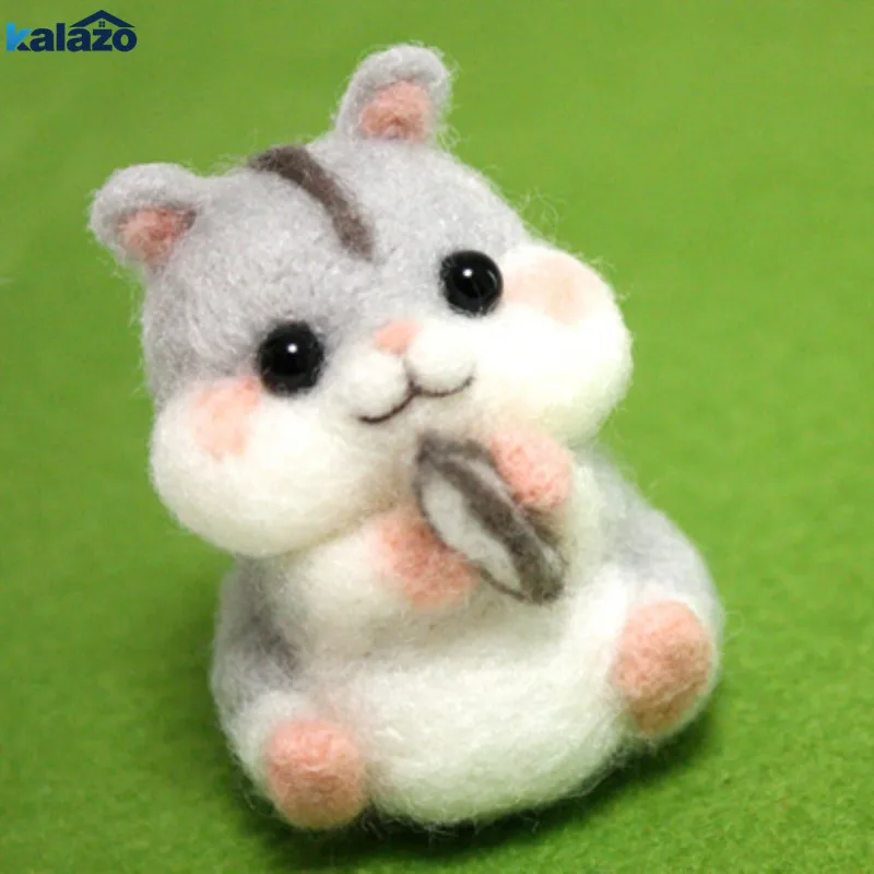 

1pcs Non Finished Wool Felt Handmade animal DIY craft material package lovely gift for wedding birthday party home decorations