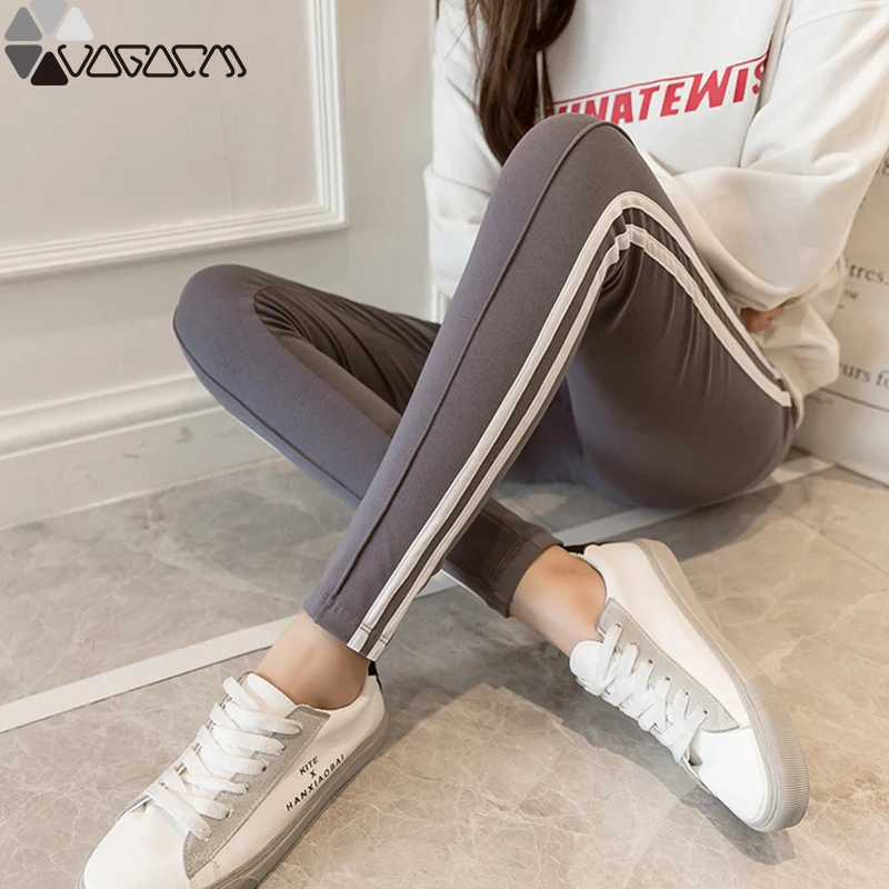 

L-4XL Plus Size Warm Winter Leggings Women Warm Velvet Pants Leggins High Waist Thick Legging Winter Pant Trousers Women