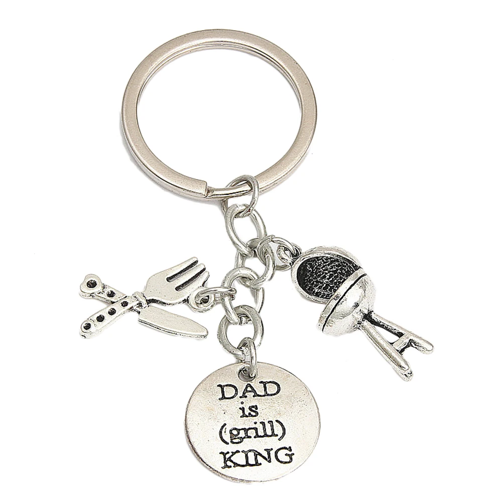 

1pc Father'S Day Gift Keyring Keychain Knife And Fork Chair Charms Key Chain Ring DAD IS (Grill) KING Daddy Family (Silver)