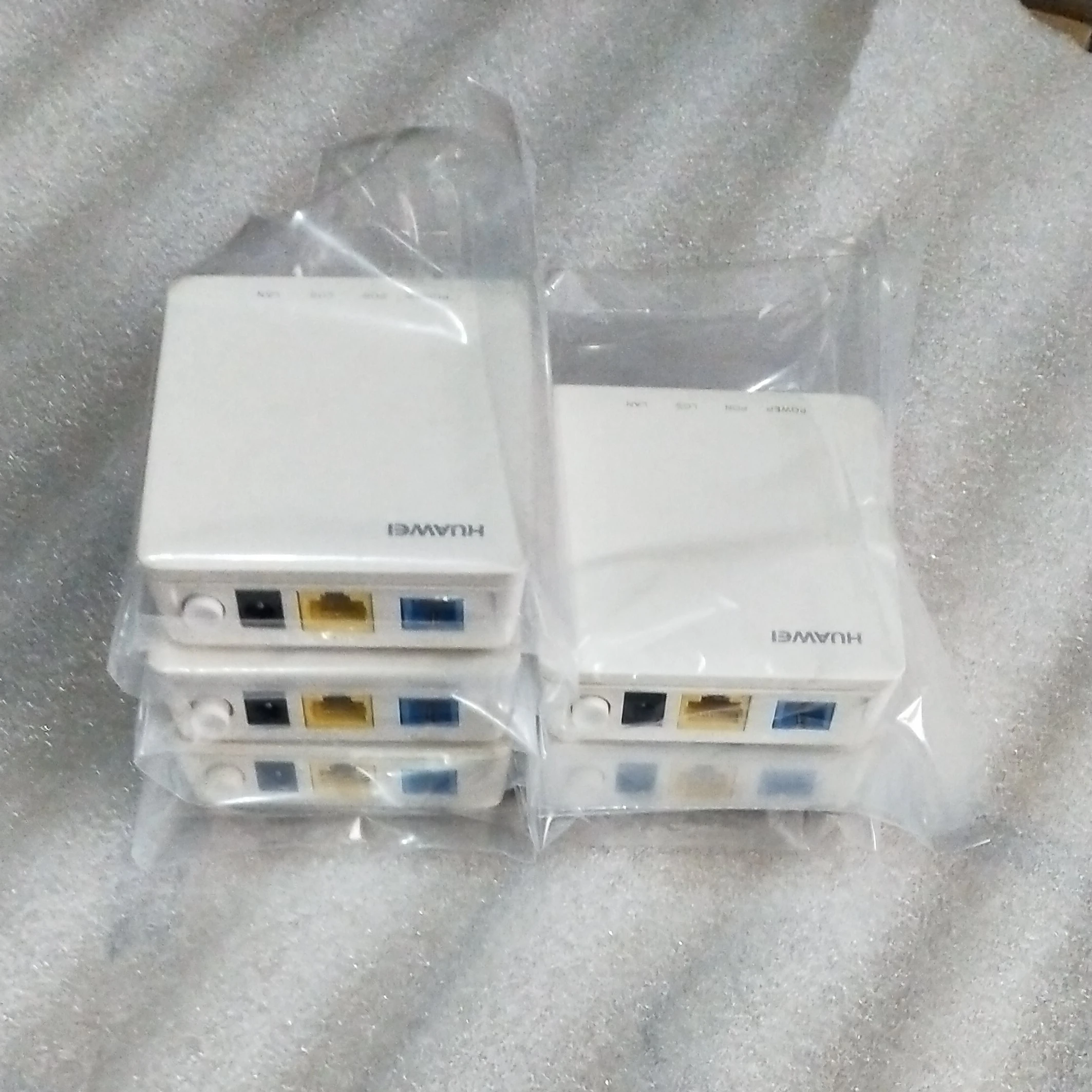 

90%New HUA WEI HG8310M GPON 1GE ONU ONT With Single Lan Port Apply to FTTH Modes,SC APC interface Termina English version