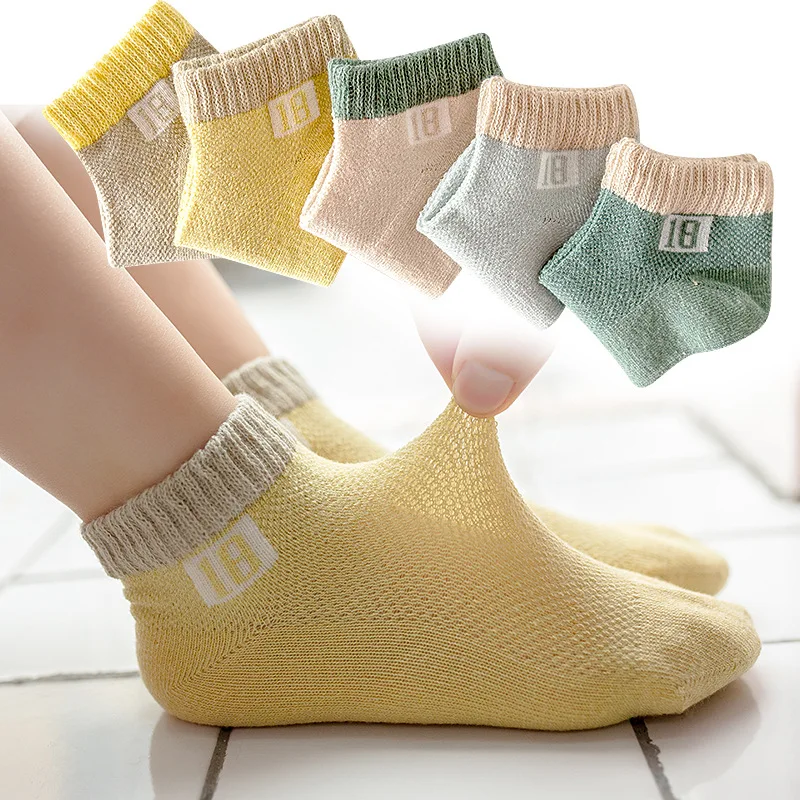Носки для малышей; 5 пар/лот; однотонные носки для мальчиков и девочек; мягкие хлопковые свободные удобные носки для новорожденных; Детская школьная спортивная одежда