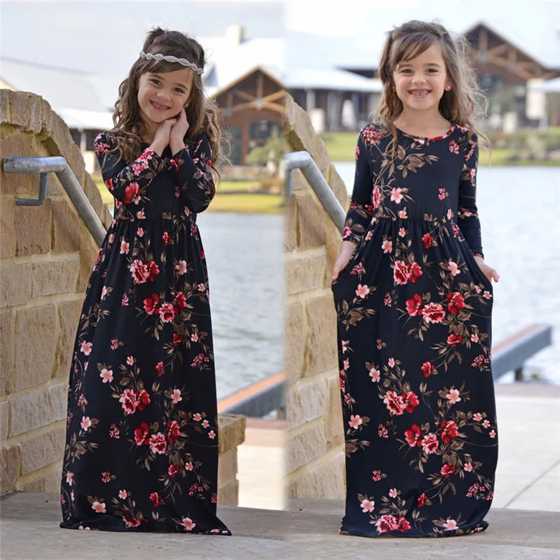 Повседневное длинное платье с цветочным принтом для мамы и дочки; одинаковые комплекты для семьи; Подарки для женщин и девочек; летний пуловер; одежда