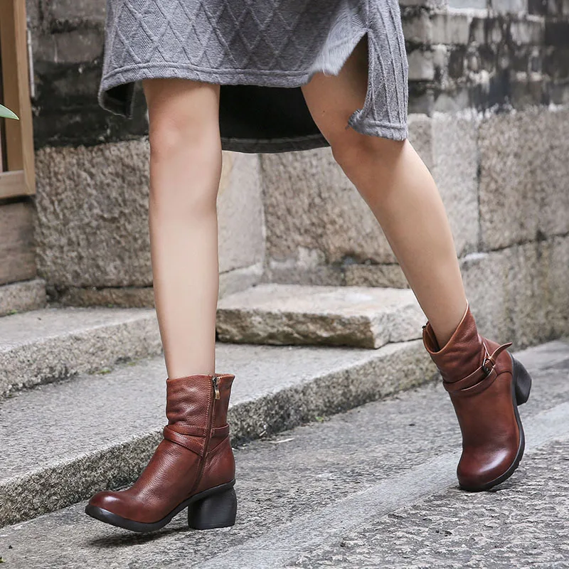 

2018 High Woman Ancient Concise Color Martin Head Cowhide Coarse Winter Women Boots