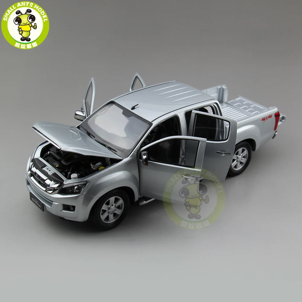 Коллекция 1/18 года модель ISUZU D MAX металлический автомобиль под давлением детская