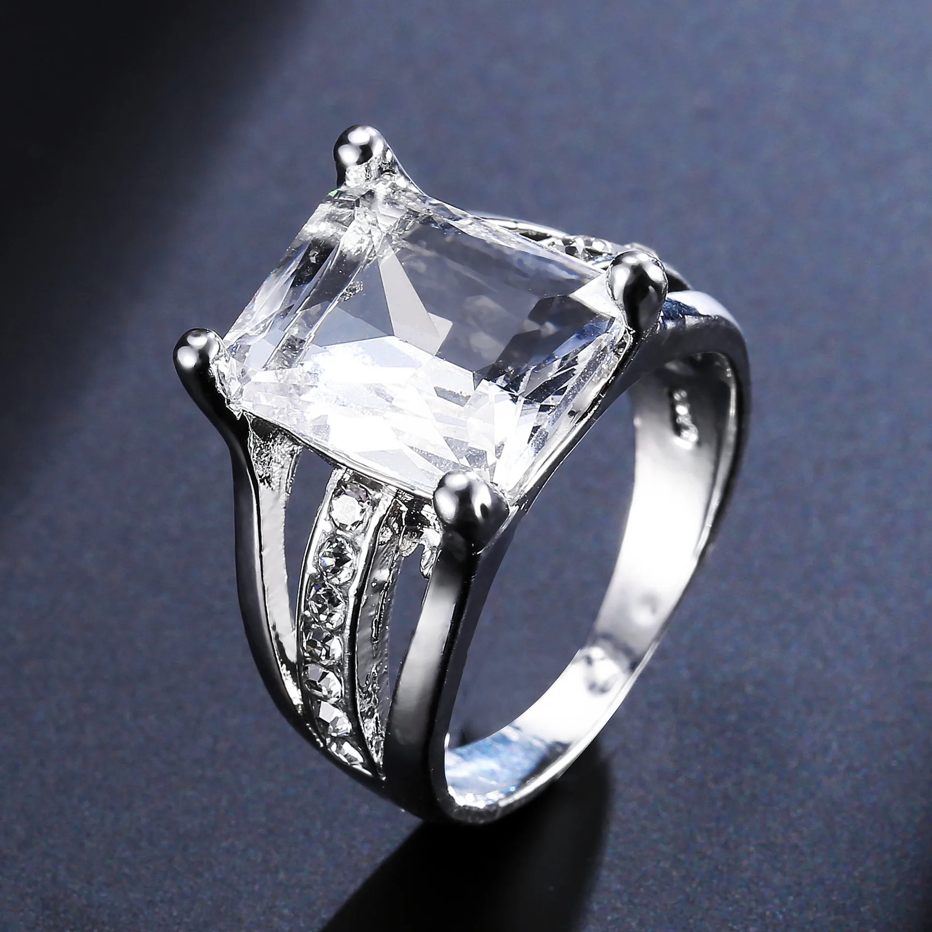 

Square Crystal S925 Sterling Sliver Wedding Rings for Couples Anillos De Bizuteria Bague Etoile Jewelry Diamond Rings NoEnName
