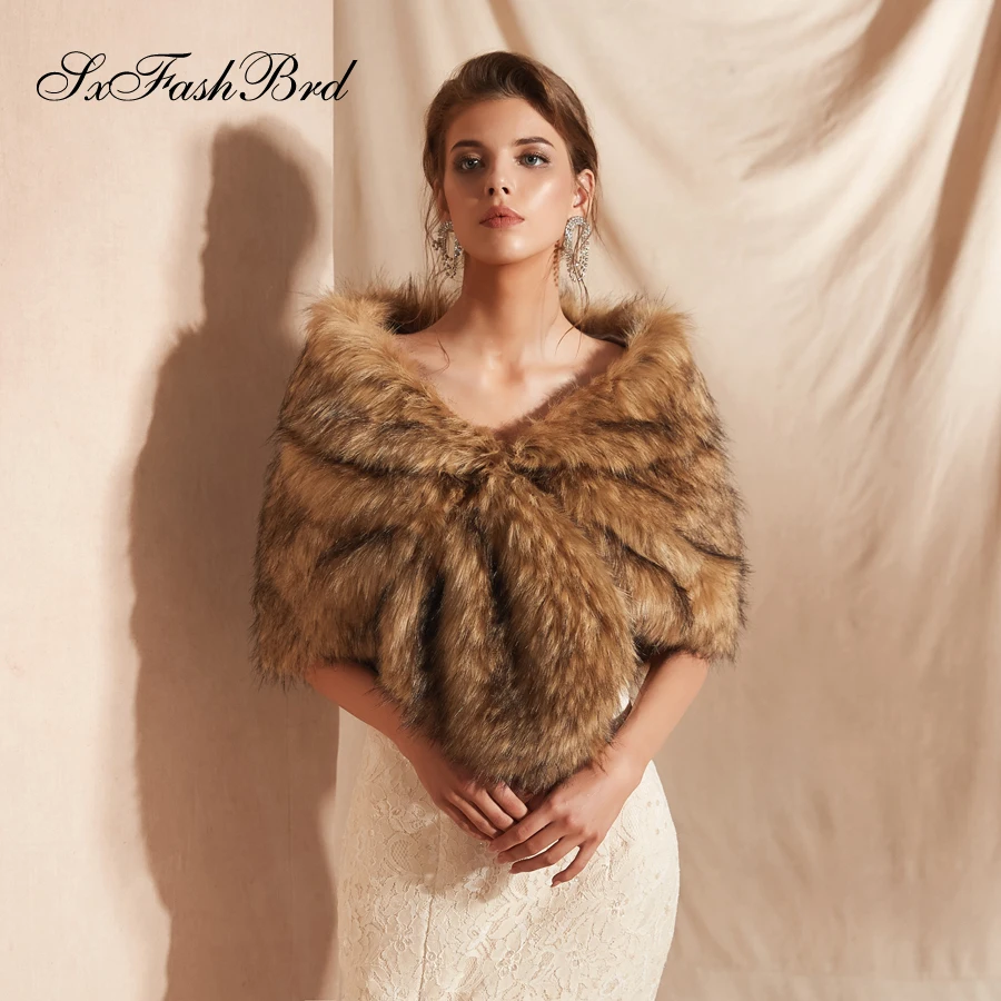 

Women Short Warm Faux Fur Stoles Wedding Wrap Winter Wedding Bolero Jacket Bridal Wraps Coat Accessories Wedding Cape Coat 18082