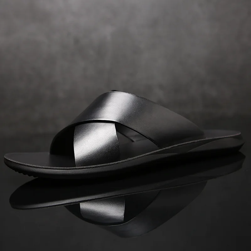 Merkmak Sandals men Genuine Leather Slippers Summer Brand Soft Comfortable Beach Slippers Men Casual Cross Outdoor Slides