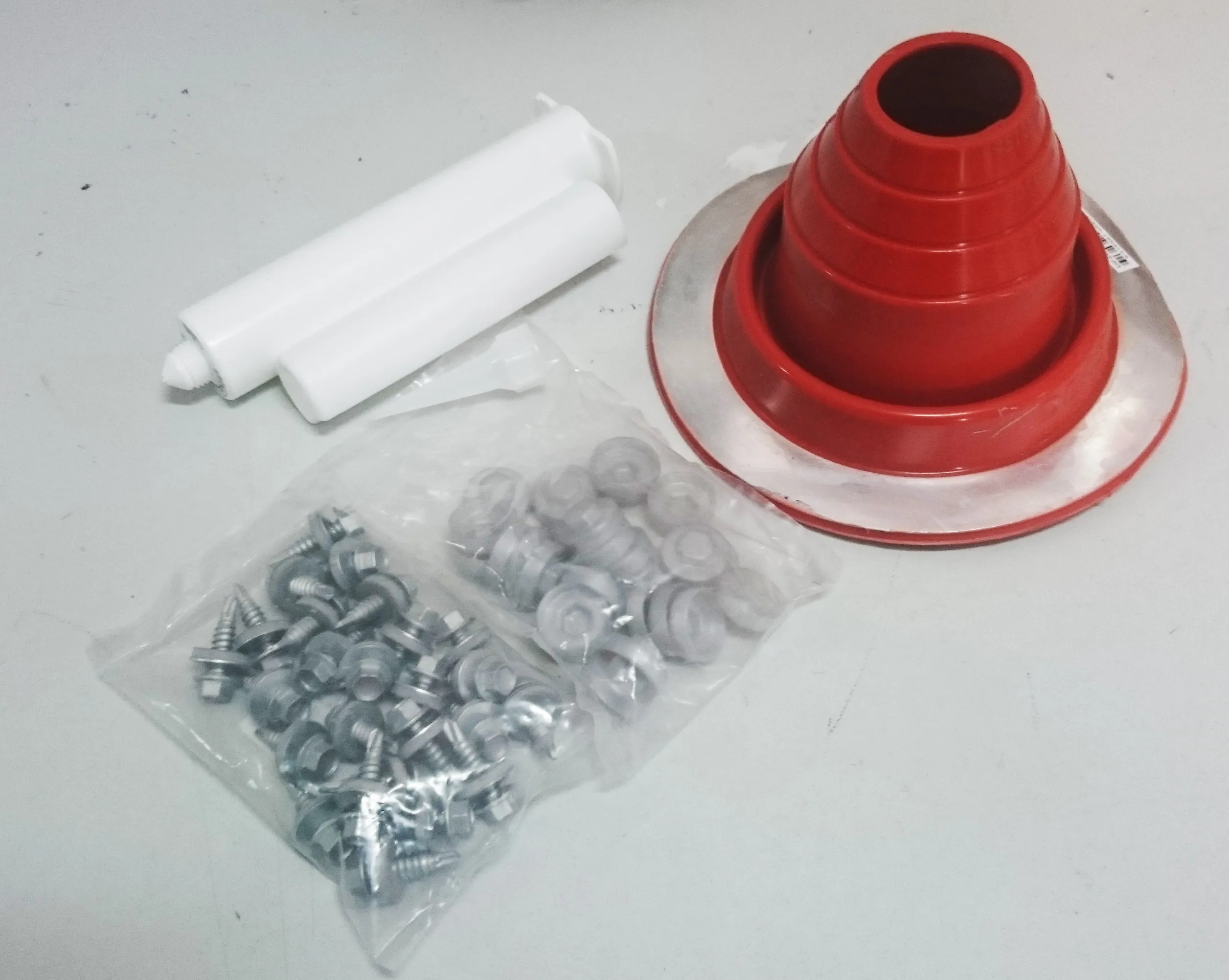 

Kit para instalación de estufa Petromax Loki en casetas y cobertizos