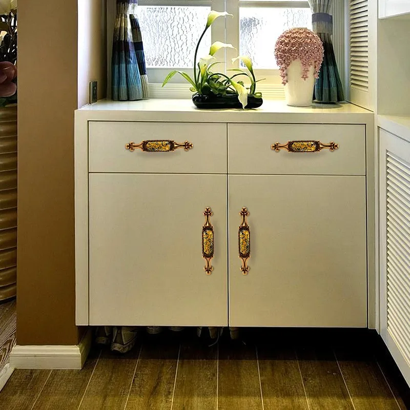 Tirador de armario de cocina con estilo Luz de lujo de lujo ágata cornaliano mango metal base gabinete cajón caja de madera perillas de la cocina de la cocina de la cocina Accesorios para muebles 