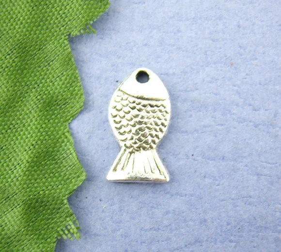 

Lovely 70PCs Lovely Goldfish Beads Charms Pendants 7*14mm (B00432)
