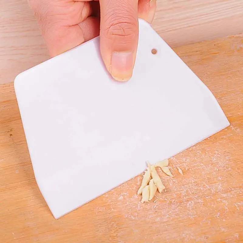 

cake cutter tools 2019 Plastic Trapezoidal Cream Cake Scraper Food Grade Butter Scraping Dough Cake Cream Cutting Board #EW