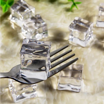 

50Pcs/lot 25mm Reusable Fake Ice Cubes Artificial Acrylic Crystal Cubes Party Decor Whisky Drinks Display Photography Props
