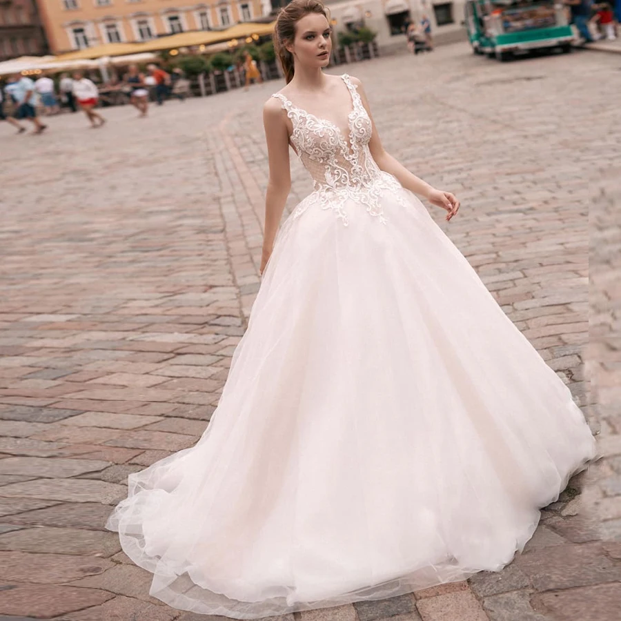 

Ball Gown Wedding Dresses Sexy V-neck Sleeveless Applique See Through Tulle Bridal Wedding Gowns Vestidos De Novia