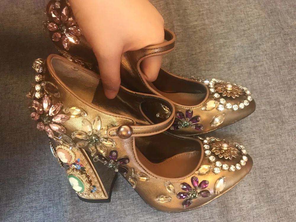 Luxury Brand Design Fashion Women Pumps Handmade Crystal String Bead Rhinestone Genuine Leather High Heeled Shoes Real Pic Luxury Brand Design Fashion Women Pumps Handmade Crystal String Bead Rhinestone Genuine Leather High Heeled Shoes Real Pic