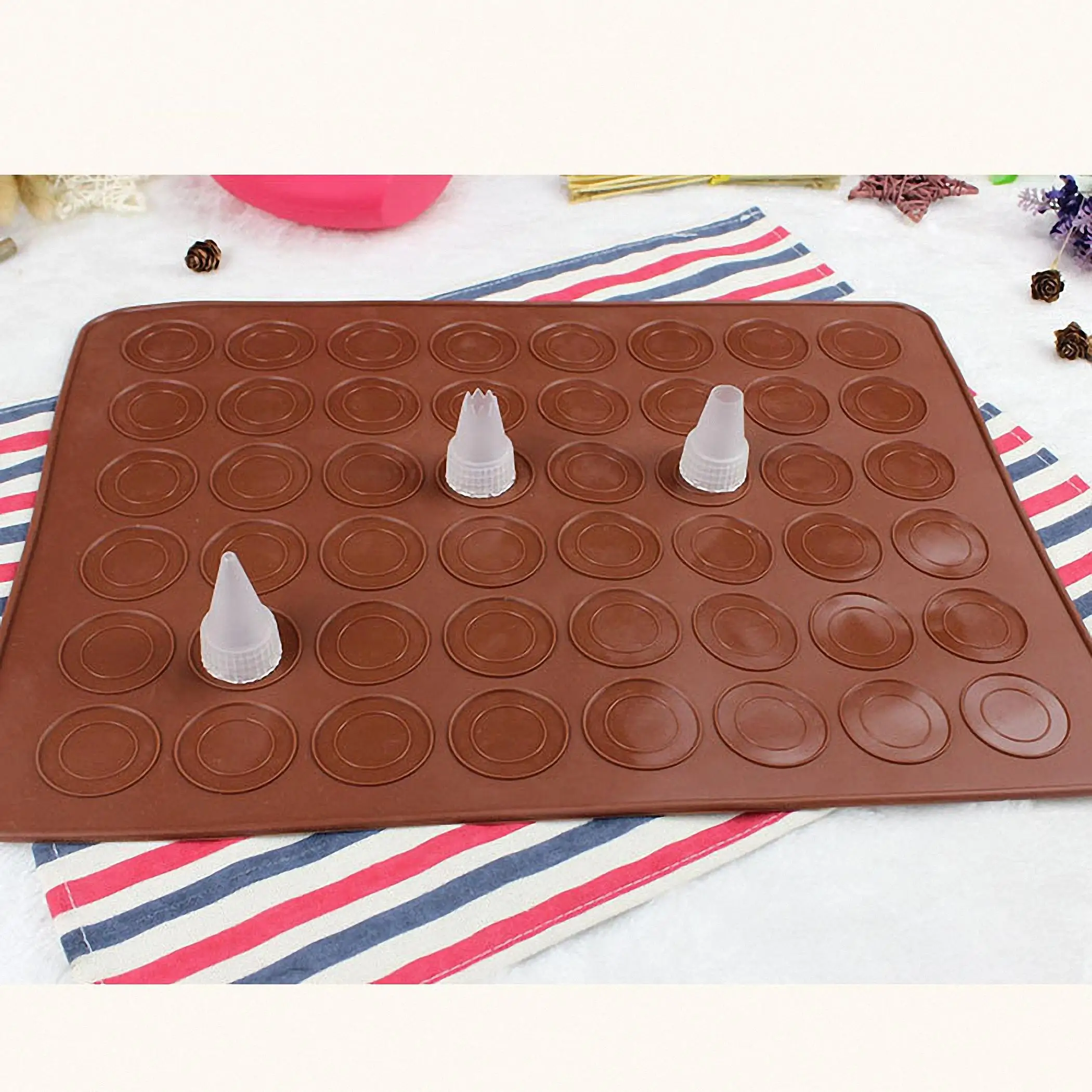 1 x Silicone Macarons Sheet Mat Oven Baking Pastry Mold 38x28cm 48pcs