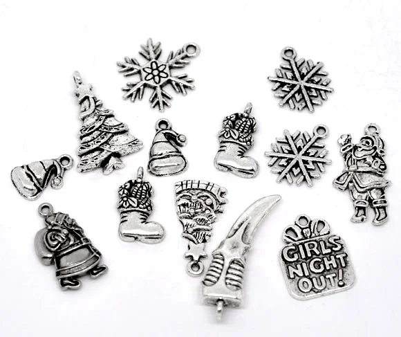 

Lovely 100 Mixed Silver Tone Christmas Charms Pendants (B09875)