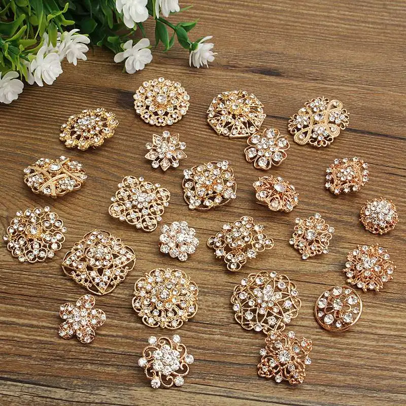 

Exquisite 24pc/lot Mixed Alloy Gold Rhinestone Crystal Brooches Pins for Female Jewelry Accessorie or DIY Wedding Bouquet