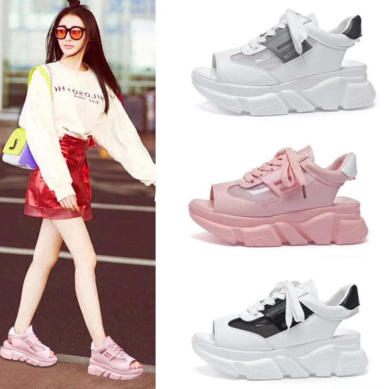 

Muffin With Thick Bottom Fish Mouth Sandals Woman Hollow Leisure Student Sandals