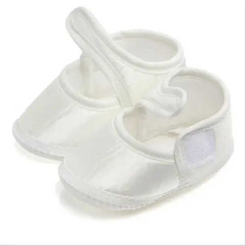 infant white shoes girl