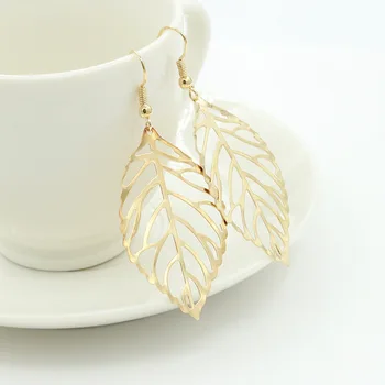 

2019 Pendientes Mujer Hot Fashion Wholesale Jewelry Hollow Metal Leaves Dangling Long Statement Drop Earrings For Women Bijoux