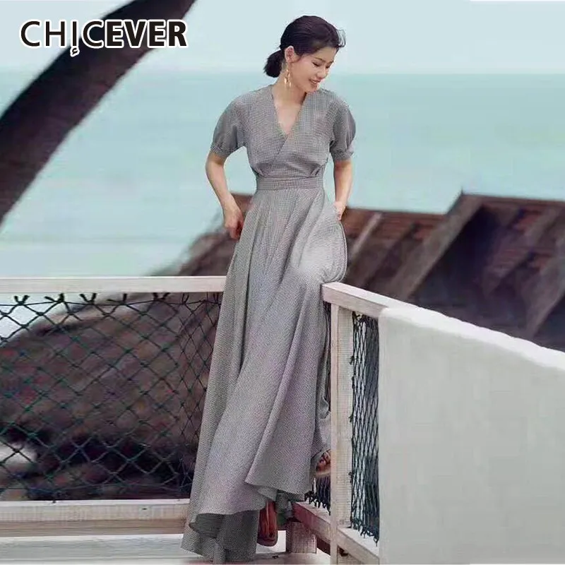 

CHICEVER Summer Vintage Solid Women Dress V Neck Short Sleeve High Waist Pleated Hem A-line Floor Length Dresses 2019 Fashion