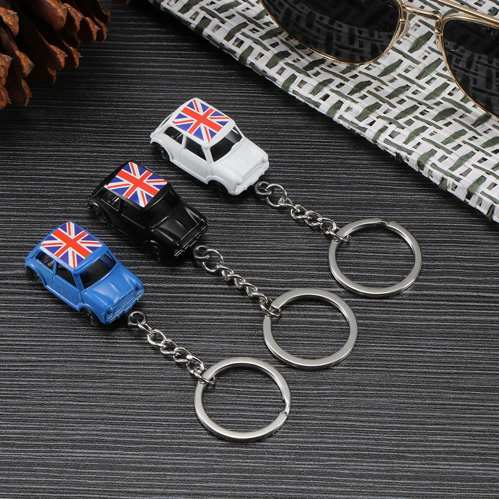 Vingtank Metal Car Shape Key Chain Key Ring BagBritish Retro Taxi Model Keychain Souvenir