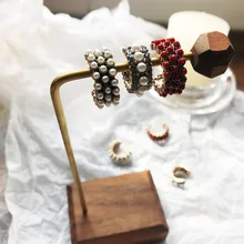 Блестящие модные ювелирные изделия, простые серьги-гвоздики для женщин, винтажные жемчужные бусины C буквами, подарочные серьги