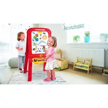 Двухсторонний мольберт с набором канцелярских принадлежностей