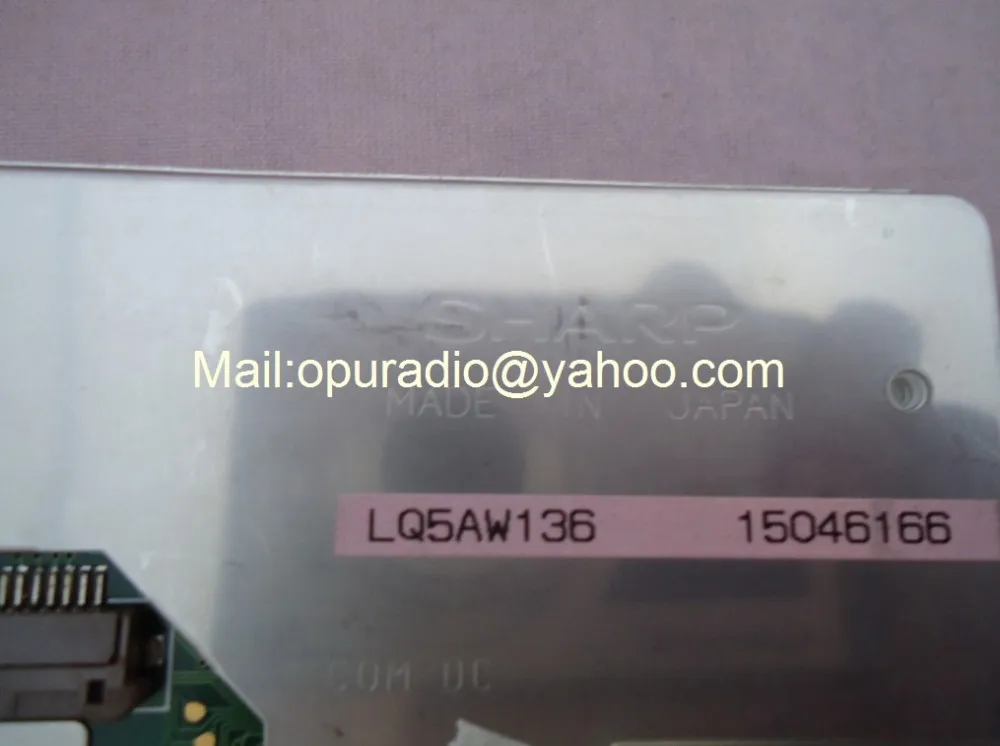 Sharp LQ5AW136 LCD display for Mercedes Porsche'