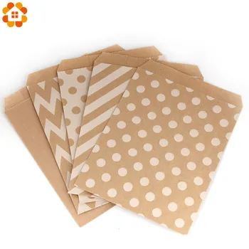 

25PCS/Lot Kraft Paper Striped Dots Candy Bags Cookies Packing Paper Craft Bag For Birthday Wedding Christmas Party Decorations