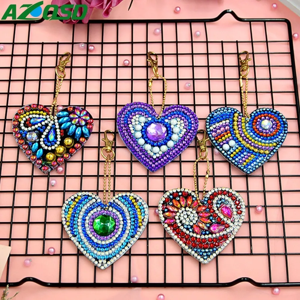 

AZQSD 5D Diamond Painting Key Chain Round Love Heart Sticker Double Sided Christmas Decor DIY Crystal Pattern Diamond Embroidery
