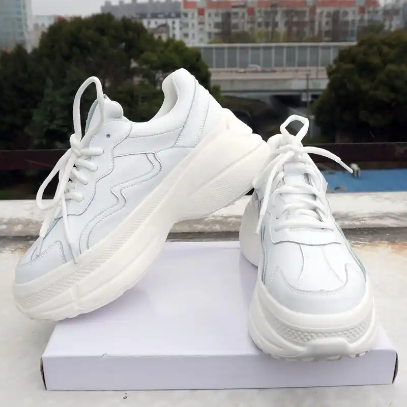 Nike chunky trainers Clearance