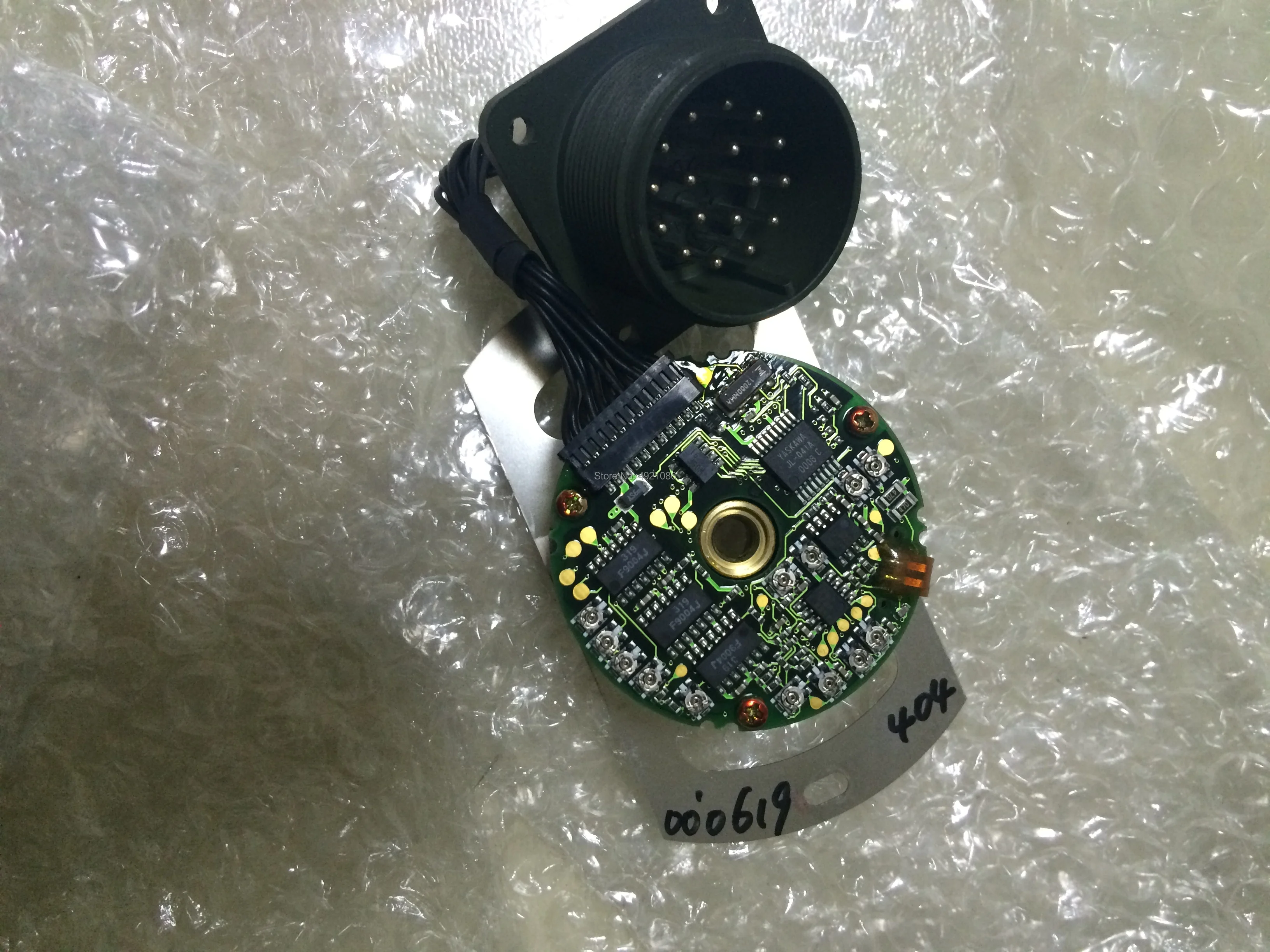 

UTOPH-81AWF 8192p/r encoder for ac servo motor