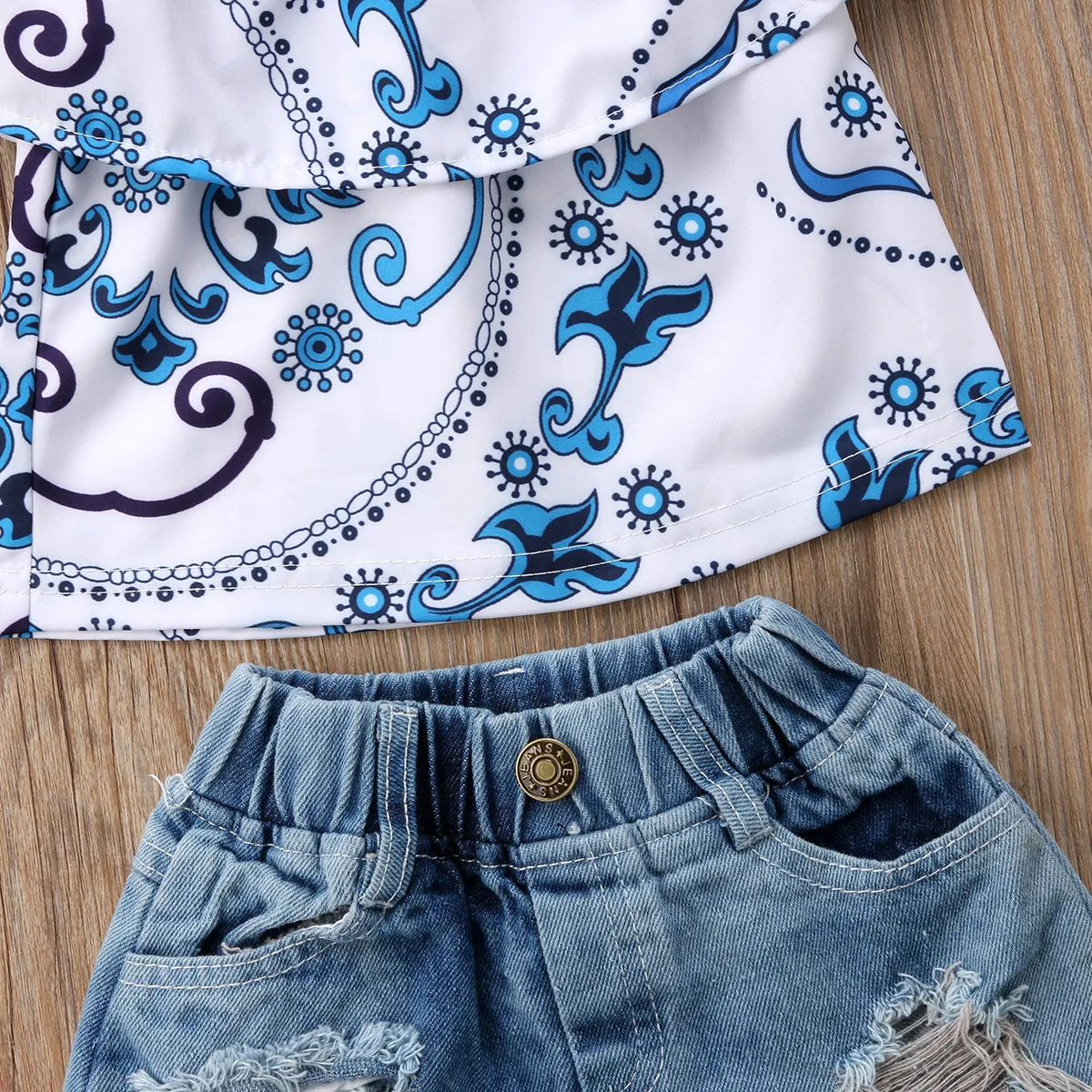 Комплект одежды для маленьких девочек стильный топ с открытыми плечами и